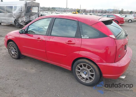 2004 Ford Focus Zx5 z USA, uszkodzony, nr VIN 3FAHP30554R112736